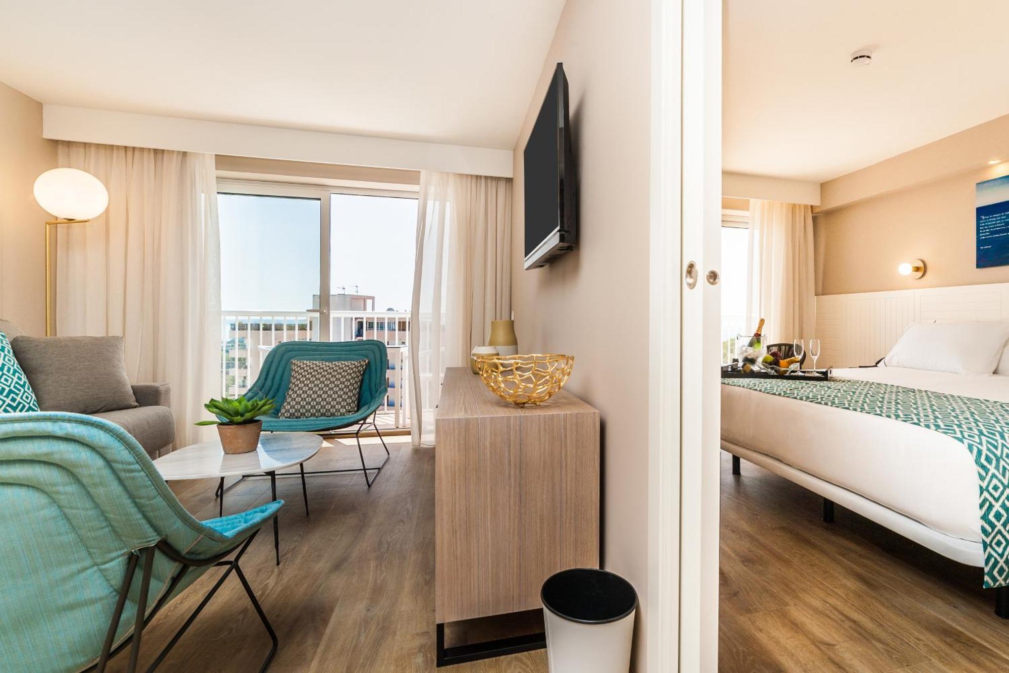 Eurostars Marivent Hotel PMI Buitenkant foto Room with balcony