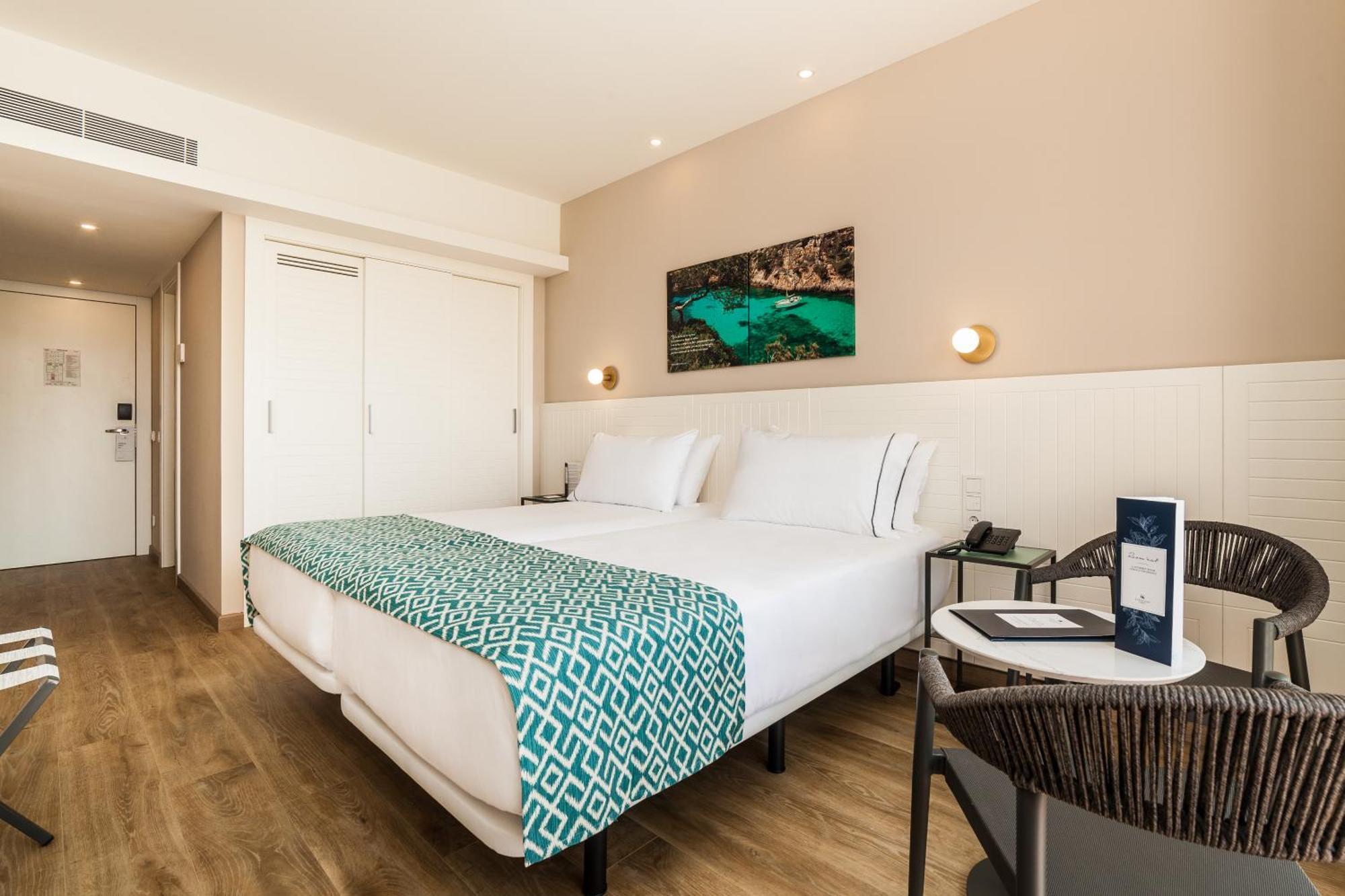 Eurostars Marivent Hotel PMI Buitenkant foto