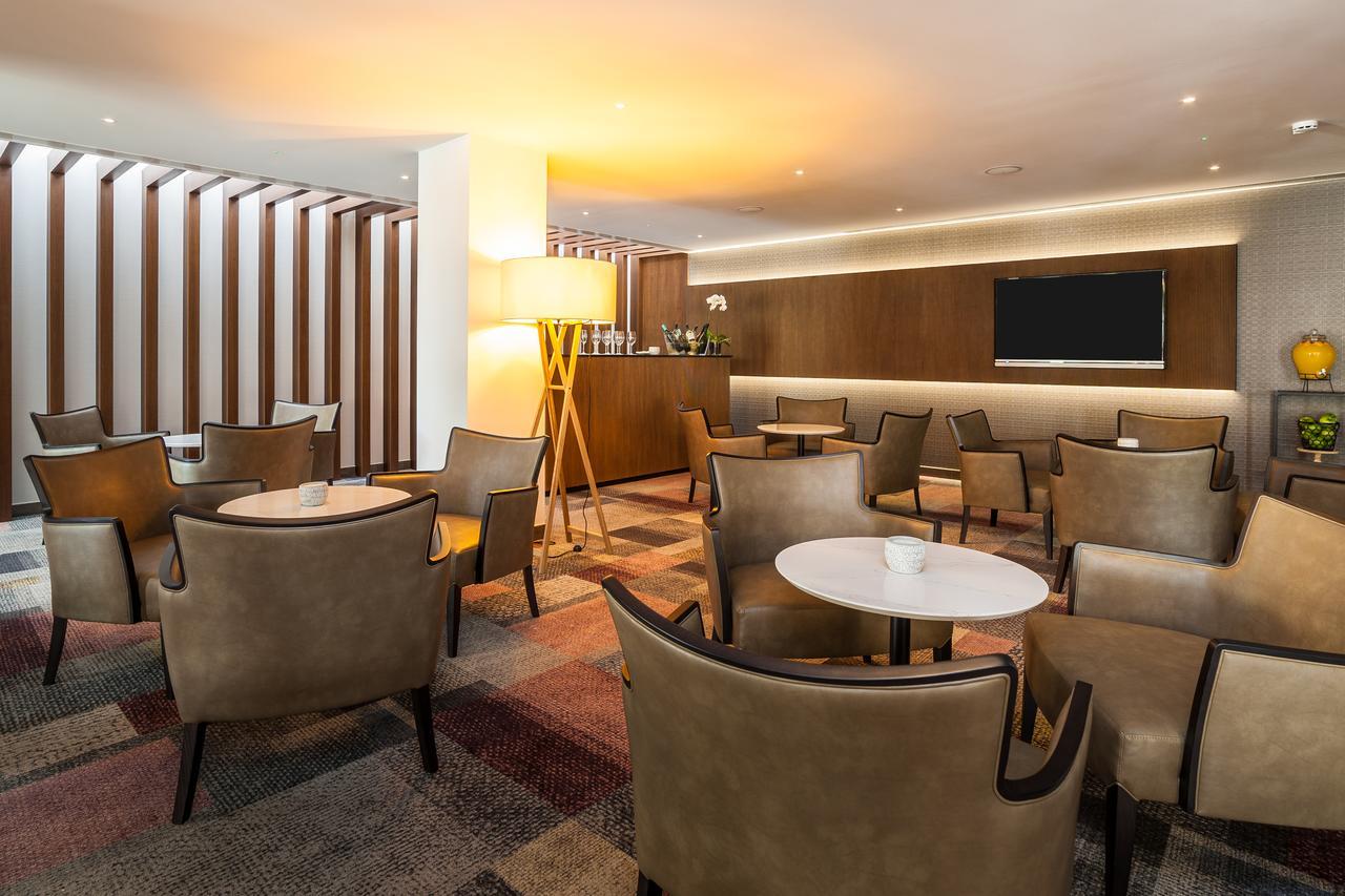 Eurostars Marivent Hotel PMI Buitenkant foto Interior of the lounge